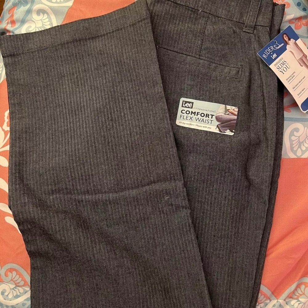 New Lee Comfort Fit Pants Size 8M